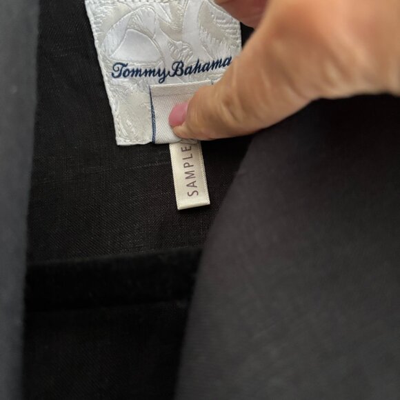 Tommy Bahama Long Open Women’s Black Vest - 100% Linen - Picture 6 of 8